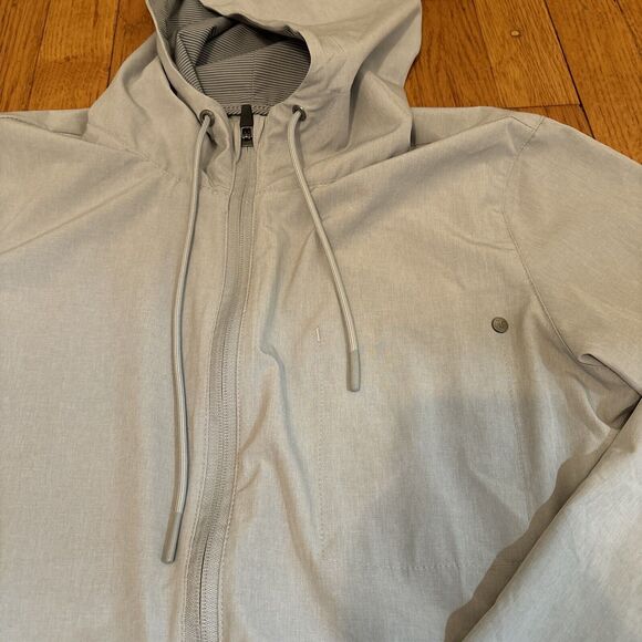 Vuori Outdoor Trainer Shell Athletic Jacket Women’s S Gray Windbreaker Zip - Picture 6 of 10